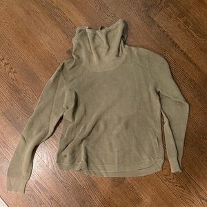 Women's Tan Sweater